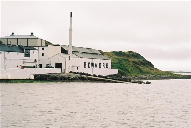 Bowmore exterior.